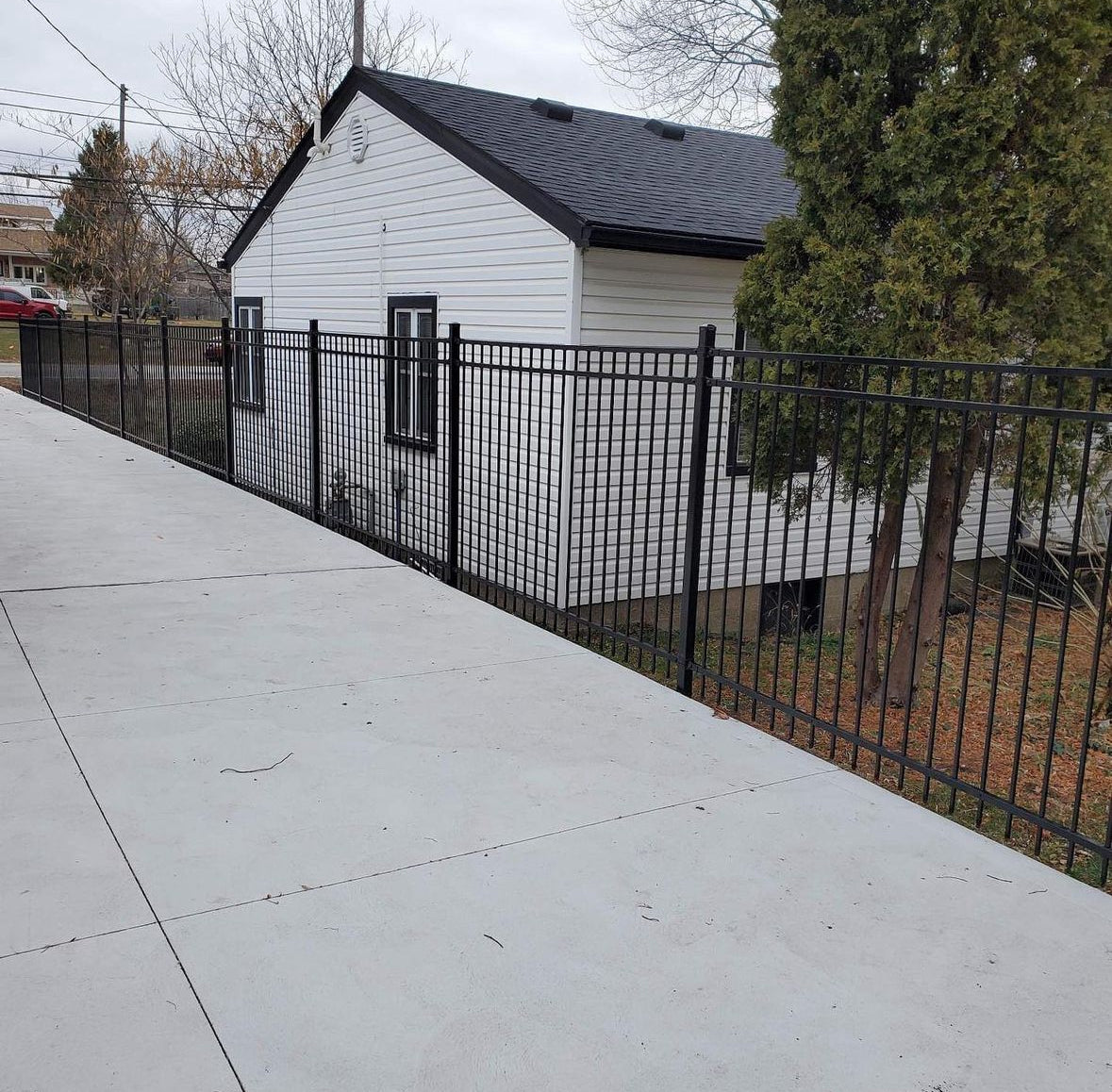 Majestic Style 3-Rail (5') Black Ornamental Wrought Iron Panel