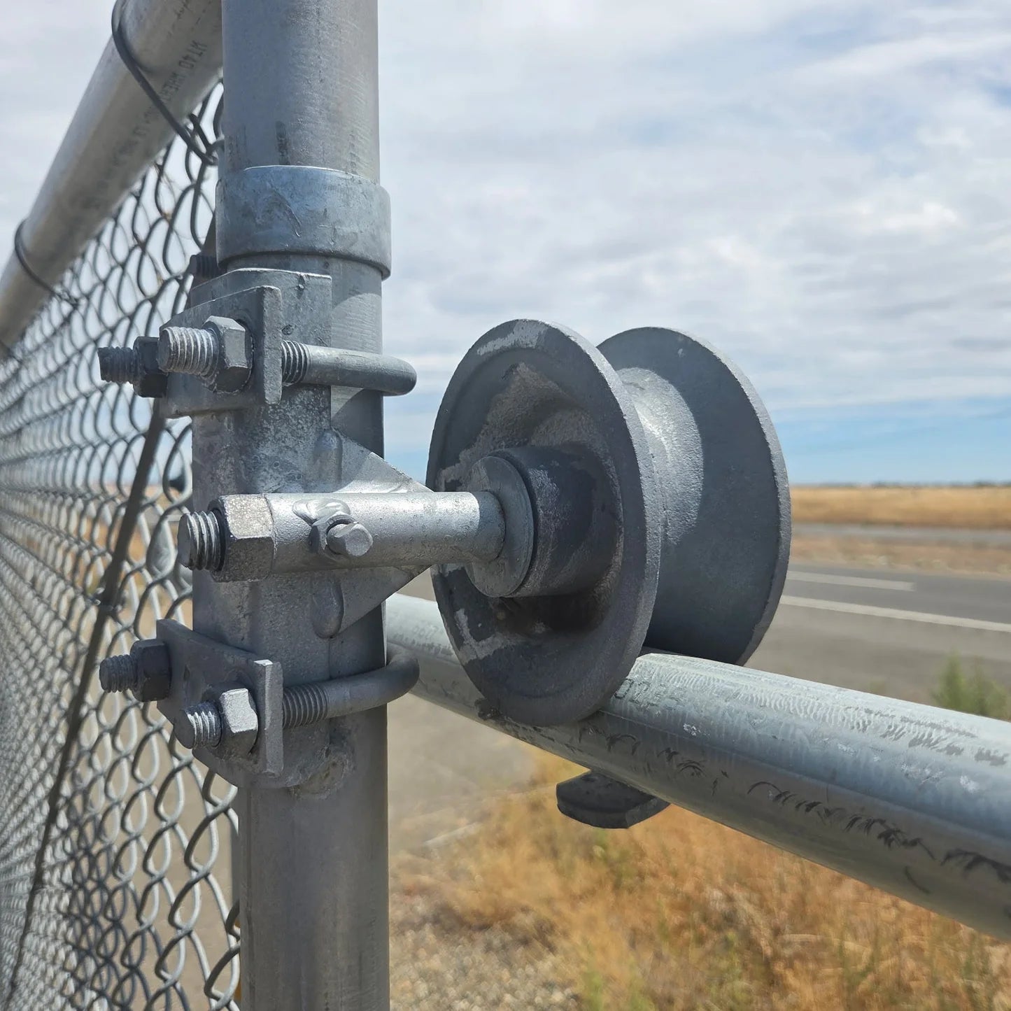 5 Inch SAFE-T Rear Wheel for Pipe Track with Bracket Assembly